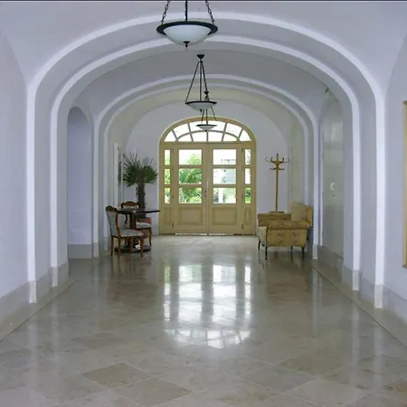 Horvathhouse Location And Beachfront Appartement